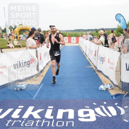 22.06.2025 - Viking Triathlon MichiJ http://msf.ph/oto/8118809 22.06.2025 15:08:28 Ziel 265 meine-sportfotos.de
