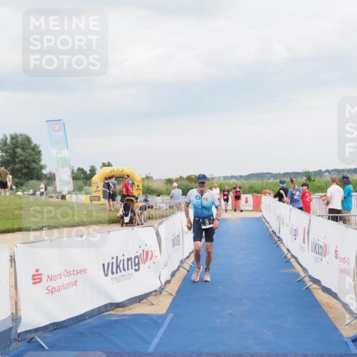 22.06.2025 - Viking Triathlon MichiJ http://msf.ph/oto/8118833 22.06.2025 16:59:19 Ziel 26 meine-sportfotos.de