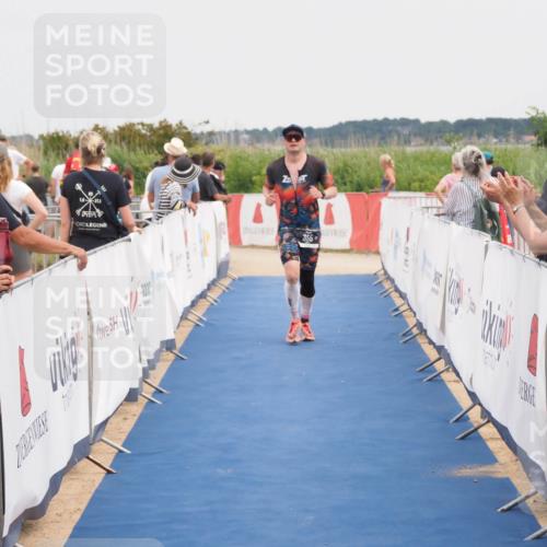 22.06.2025 - Viking Triathlon MichiJ http://msf.ph/oto/8118919 22.06.2025 15:08:34 Ziel 355 meine-sportfotos.de