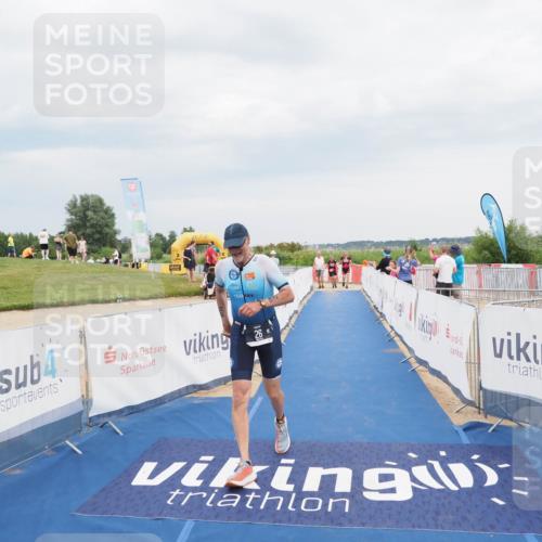 22.06.2025 - Viking Triathlon MichiJ http://msf.ph/oto/8118922 22.06.2025 16:59:21 Ziel 26 meine-sportfotos.de
