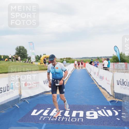 22.06.2025 - Viking Triathlon MichiJ http://msf.ph/oto/8118928 22.06.2025 16:59:21 Ziel 26 meine-sportfotos.de