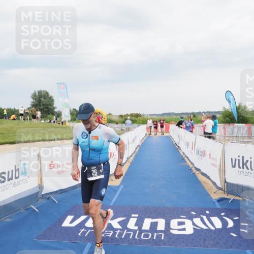 22.06.2025 - Viking Triathlon MichiJ http://msf.ph/oto/8118944 22.06.2025 16:59:21 Ziel 26 meine-sportfotos.de