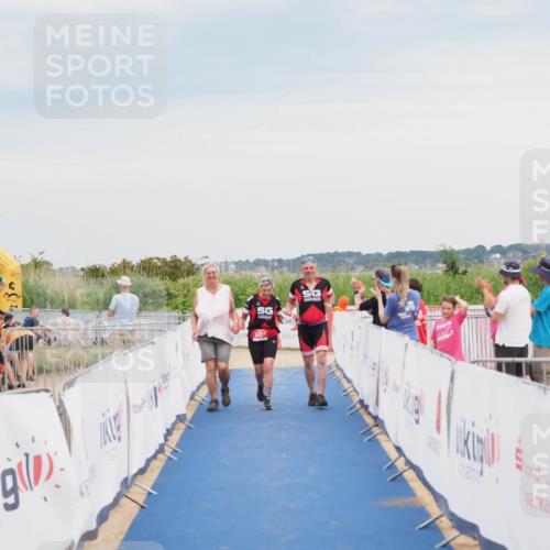 22.06.2025 - Viking Triathlon MichiJ http://msf.ph/oto/8118988 22.06.2025 16:59:26 Ziel 640 meine-sportfotos.de
