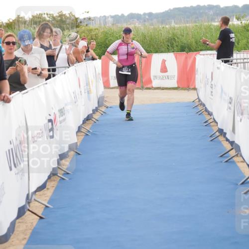 22.06.2025 - Viking Triathlon MichiJ http://msf.ph/oto/8119003 22.06.2025 16:28:23 Ziel 503 meine-sportfotos.de
