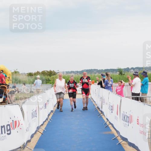 22.06.2025 - Viking Triathlon MichiJ http://msf.ph/oto/8119008 22.06.2025 16:59:26 Ziel 640 meine-sportfotos.de