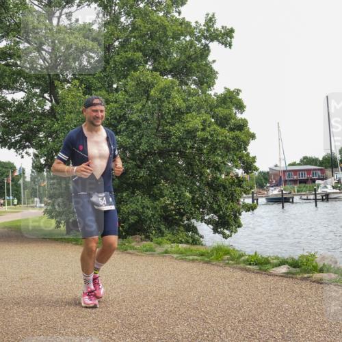 22.06.2025 - Viking Triathlon KatJ http://msf.ph/oto/8119017 22.06.2025 15:12:16 Laufen 54 meine-sportfotos.de
