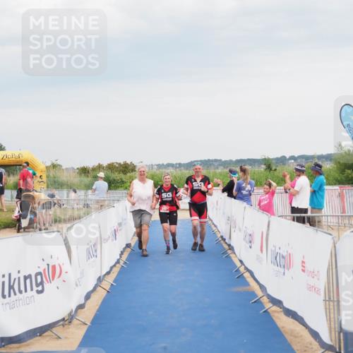 22.06.2025 - Viking Triathlon MichiJ http://msf.ph/oto/8119041 22.06.2025 16:59:27 Ziel 640 meine-sportfotos.de