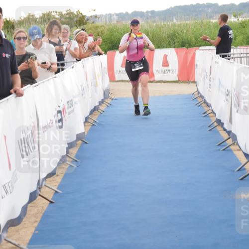 22.06.2025 - Viking Triathlon MichiJ http://msf.ph/oto/8119047 22.06.2025 16:28:24 Ziel 503 meine-sportfotos.de