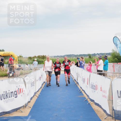22.06.2025 - Viking Triathlon MichiJ http://msf.ph/oto/8119052 22.06.2025 16:59:27 Ziel 640 meine-sportfotos.de