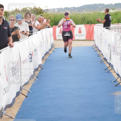 22.06.2025 - Viking Triathlon MichiJ http://msf.ph/oto/8119055 22.06.2025 16:28:24 Ziel 503 meine-sportfotos.de