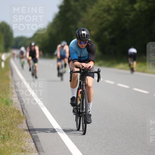 22.06.2025 - Viking Triathlon Yannick Fuchs http://msf.ph/oto/8119111 22.06.2025 11:44:10 Radfahren 121, 143, 144, 471, 543 meine-sportfotos.de
