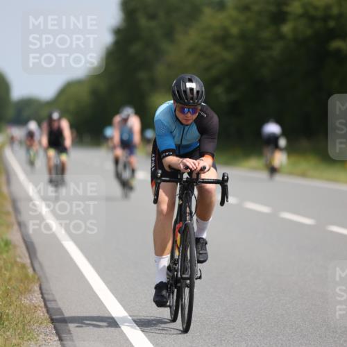 22.06.2025 - Viking Triathlon Yannick Fuchs http://msf.ph/oto/8119117 22.06.2025 11:44:10 Radfahren 121, 143, 144, 471, 543 meine-sportfotos.de