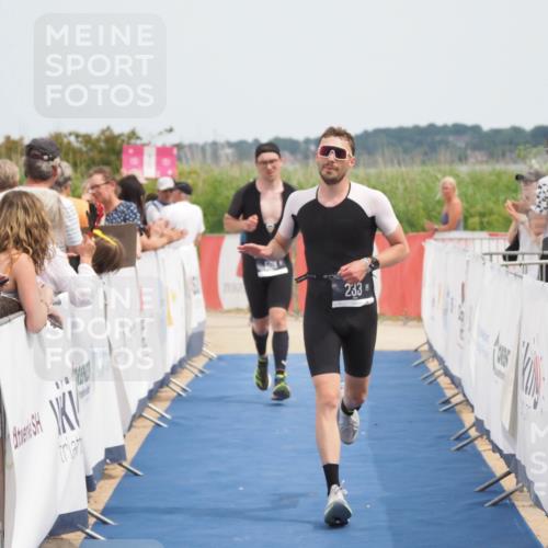 22.06.2025 - Viking Triathlon MichiJ http://msf.ph/oto/8119149 22.06.2025 14:58:42 Ziel 233, 464, 508 meine-sportfotos.de