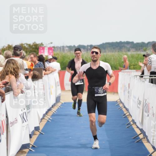 22.06.2025 - Viking Triathlon MichiJ http://msf.ph/oto/8119156 22.06.2025 14:58:42 Ziel 233, 464, 508 meine-sportfotos.de