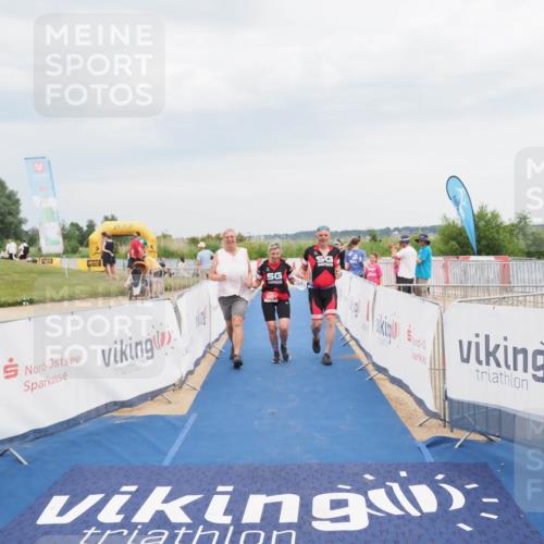 22.06.2025 - Viking Triathlon MichiJ http://msf.ph/oto/8119170 22.06.2025 16:59:29 Ziel 640 meine-sportfotos.de