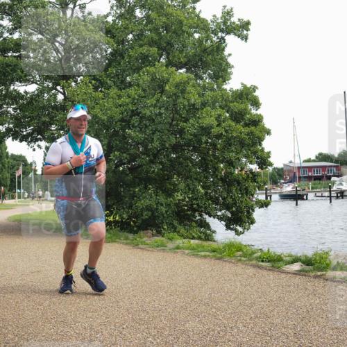22.06.2025 - Viking Triathlon KatJ http://msf.ph/oto/8119187 22.06.2025 15:12:28 Laufen 353, 627 meine-sportfotos.de