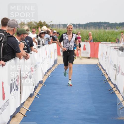 22.06.2025 - Viking Triathlon MichiJ http://msf.ph/oto/8119188 22.06.2025 15:09:08 Ziel 17 meine-sportfotos.de