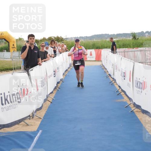 22.06.2025 - Viking Triathlon MichiJ http://msf.ph/oto/8119203 22.06.2025 16:28:26 Ziel 503 meine-sportfotos.de