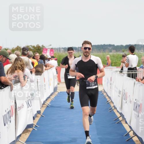 22.06.2025 - Viking Triathlon MichiJ http://msf.ph/oto/8119207 22.06.2025 14:58:43 Ziel 233, 508 meine-sportfotos.de