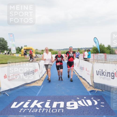 22.06.2025 - Viking Triathlon MichiJ http://msf.ph/oto/8119212 22.06.2025 16:59:30 Ziel 640 meine-sportfotos.de