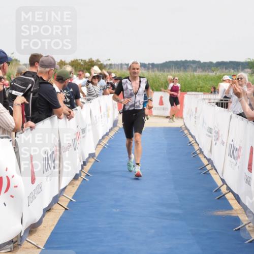 22.06.2025 - Viking Triathlon MichiJ http://msf.ph/oto/8119224 22.06.2025 15:09:08 Ziel 17 meine-sportfotos.de