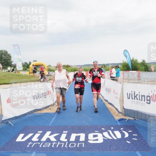 22.06.2025 - Viking Triathlon MichiJ http://msf.ph/oto/8119235 22.06.2025 16:59:30 Ziel 640 meine-sportfotos.de