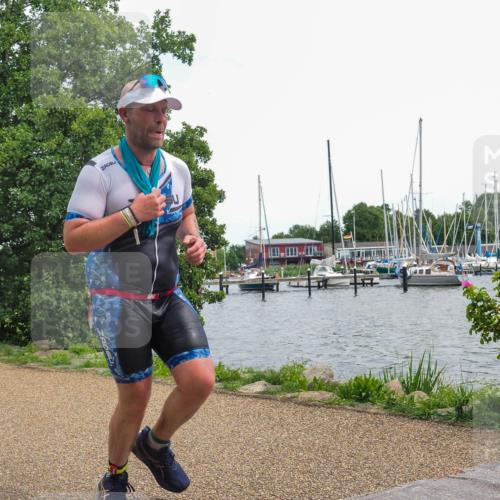 22.06.2025 - Viking Triathlon KatJ http://msf.ph/oto/8119246 22.06.2025 15:12:28 Laufen 353, 627 meine-sportfotos.de