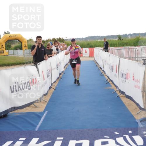 22.06.2025 - Viking Triathlon MichiJ http://msf.ph/oto/8119257 22.06.2025 16:28:27 Ziel 503 meine-sportfotos.de