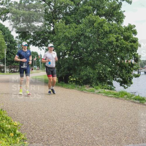 22.06.2025 - Viking Triathlon KatJ http://msf.ph/oto/8119259 22.06.2025 15:12:52 Laufen 318, 328 meine-sportfotos.de