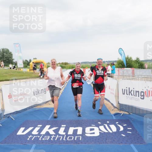 22.06.2025 - Viking Triathlon MichiJ http://msf.ph/oto/8119266 22.06.2025 16:59:31 Ziel 640 meine-sportfotos.de