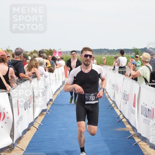 22.06.2025 - Viking Triathlon MichiJ http://msf.ph/oto/8119269 22.06.2025 14:58:44 Ziel 233, 508 meine-sportfotos.de