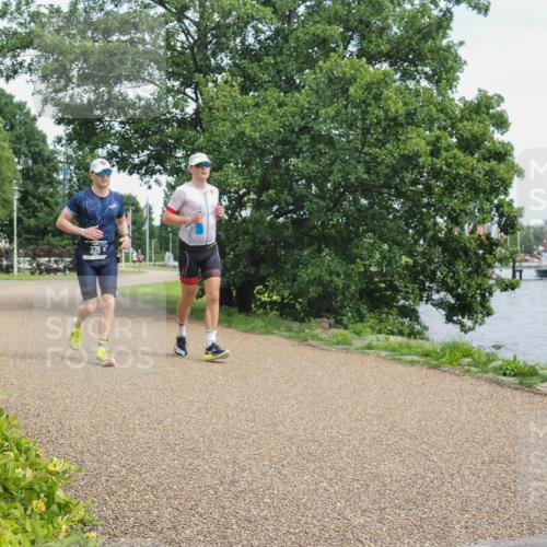 22.06.2025 - Viking Triathlon KatJ http://msf.ph/oto/8119275 22.06.2025 15:12:52 Laufen 318, 328 meine-sportfotos.de