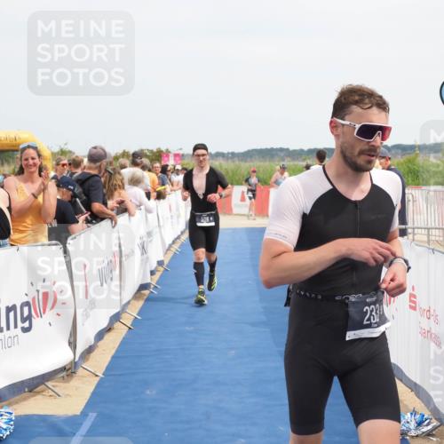22.06.2025 - Viking Triathlon MichiJ http://msf.ph/oto/8119326 22.06.2025 14:58:45 Ziel 233, 508 meine-sportfotos.de