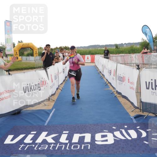 22.06.2025 - Viking Triathlon MichiJ http://msf.ph/oto/8119330 22.06.2025 16:28:28 Ziel 503 meine-sportfotos.de