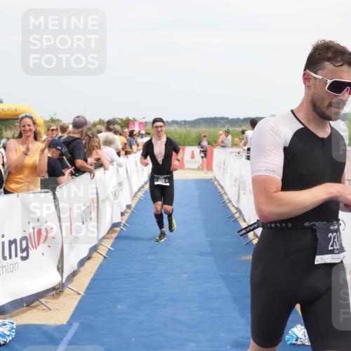 22.06.2025 - Viking Triathlon MichiJ http://msf.ph/oto/8119336 22.06.2025 14:58:45 Ziel 233, 508 meine-sportfotos.de