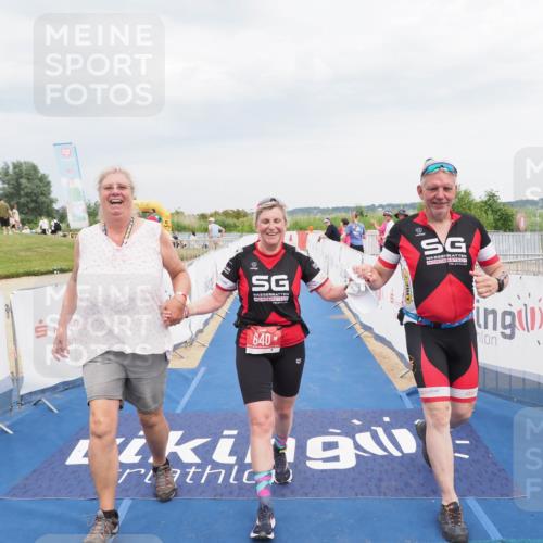22.06.2025 - Viking Triathlon MichiJ http://msf.ph/oto/8119338 22.06.2025 16:59:32 Ziel 640 meine-sportfotos.de
