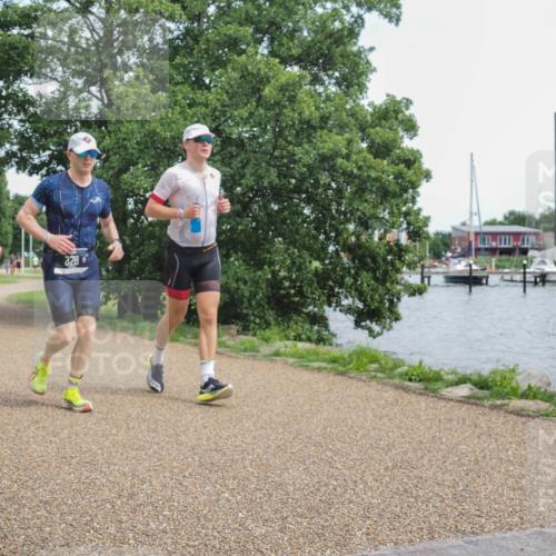 22.06.2025 - Viking Triathlon KatJ http://msf.ph/oto/8119339 22.06.2025 15:12:52 Laufen 318, 328 meine-sportfotos.de