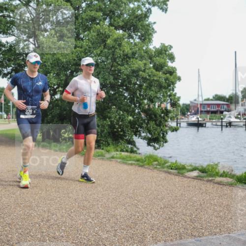 22.06.2025 - Viking Triathlon KatJ http://msf.ph/oto/8119351 22.06.2025 15:12:53 Laufen 318, 328 meine-sportfotos.de