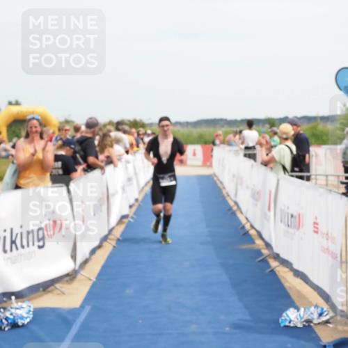 22.06.2025 - Viking Triathlon MichiJ http://msf.ph/oto/8119362 22.06.2025 14:58:45 Ziel 233, 508 meine-sportfotos.de