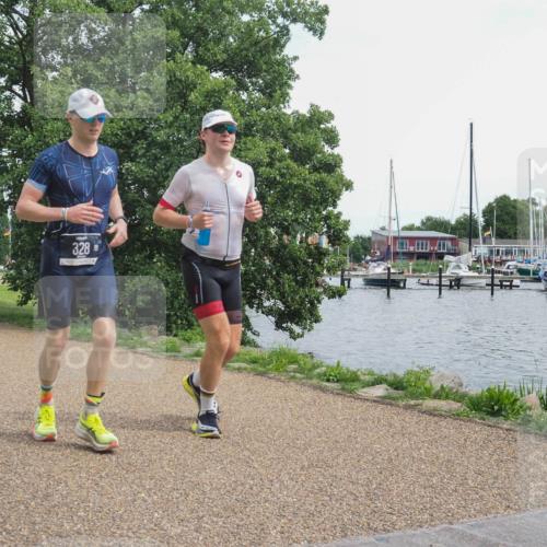 22.06.2025 - Viking Triathlon KatJ http://msf.ph/oto/8119384 22.06.2025 15:12:53 Laufen 318, 328 meine-sportfotos.de
