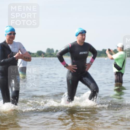 22.06.2025 - Viking Triathlon KatJ http://msf.ph/oto/8119386 22.06.2025 10:46:53 Schwimmen 36, 206, 378, 498, 515 meine-sportfotos.de