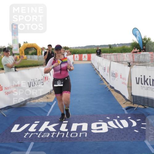 22.06.2025 - Viking Triathlon MichiJ http://msf.ph/oto/8119400 22.06.2025 16:28:29 Ziel 503 meine-sportfotos.de