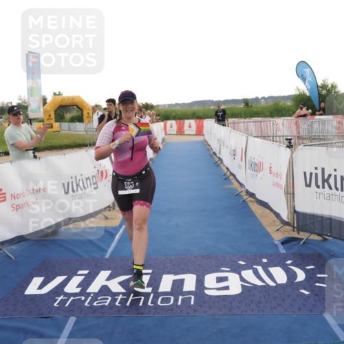 22.06.2025 - Viking Triathlon MichiJ http://msf.ph/oto/8119411 22.06.2025 16:28:29 Ziel 503 meine-sportfotos.de