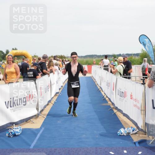 22.06.2025 - Viking Triathlon MichiJ http://msf.ph/oto/8119418 22.06.2025 14:58:46 Ziel 233, 508 meine-sportfotos.de