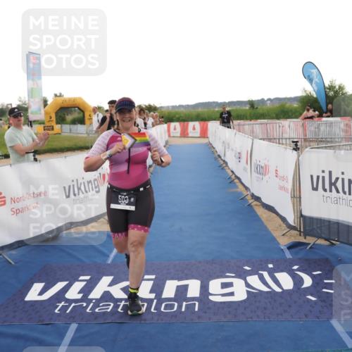 22.06.2025 - Viking Triathlon MichiJ http://msf.ph/oto/8119422 22.06.2025 16:28:29 Ziel 503 meine-sportfotos.de
