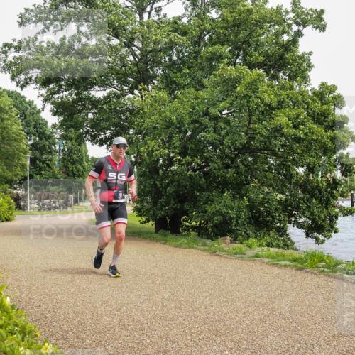 22.06.2025 - Viking Triathlon KatJ http://msf.ph/oto/8119427 22.06.2025 15:13:17 Laufen 199 meine-sportfotos.de