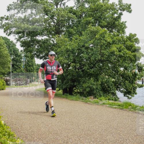 22.06.2025 - Viking Triathlon KatJ http://msf.ph/oto/8119451 22.06.2025 15:13:18 Laufen 199 meine-sportfotos.de