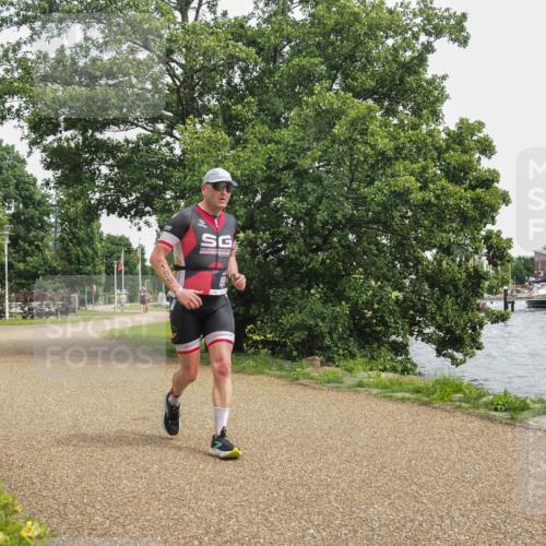 22.06.2025 - Viking Triathlon KatJ http://msf.ph/oto/8119486 22.06.2025 15:13:18 Laufen 199 meine-sportfotos.de