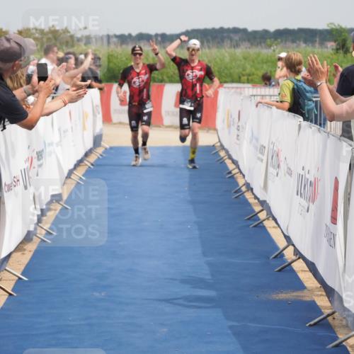 22.06.2025 - Viking Triathlon MichiJ http://msf.ph/oto/8119498 22.06.2025 15:09:39 Ziel 428, 506 meine-sportfotos.de