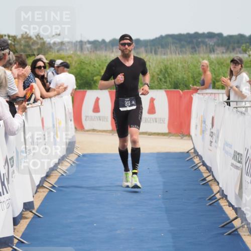 22.06.2025 - Viking Triathlon MichiJ http://msf.ph/oto/8119516 22.06.2025 14:58:51 Ziel 311, 508 meine-sportfotos.de